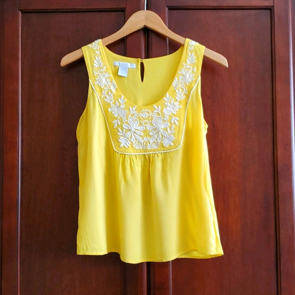 Charlotte Russe Yellow & White Embroidered Sleeveless Top